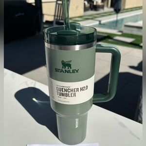 40oz Hammertone Stanley Quencher